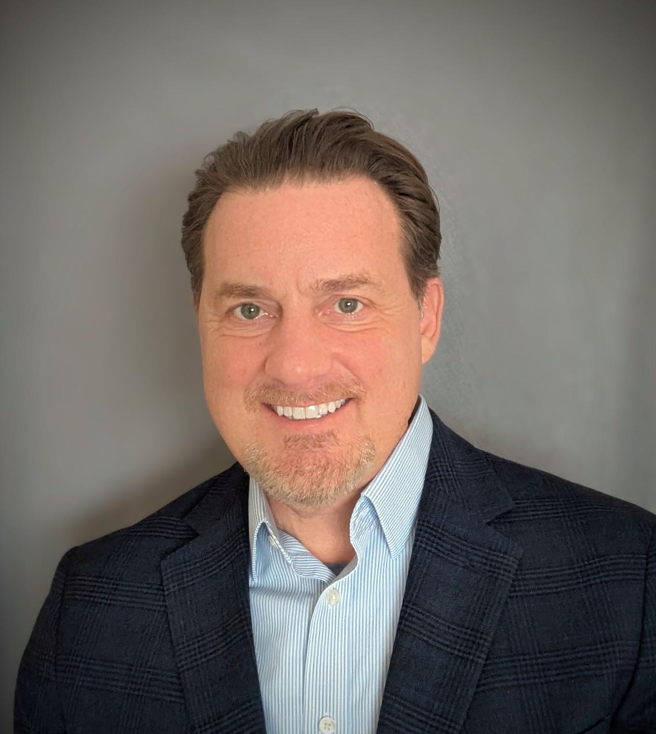 Dan Bair Headshot.
